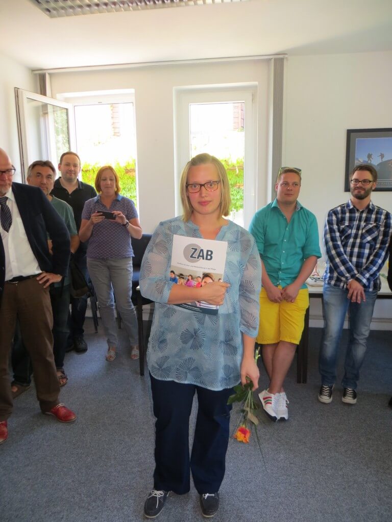 Wir gratulieren zum erfolgreicher Abschluss der Weiterbildung zur Wir gratulieren zum erfolgreicher Abschluss der Weiterbildung zur