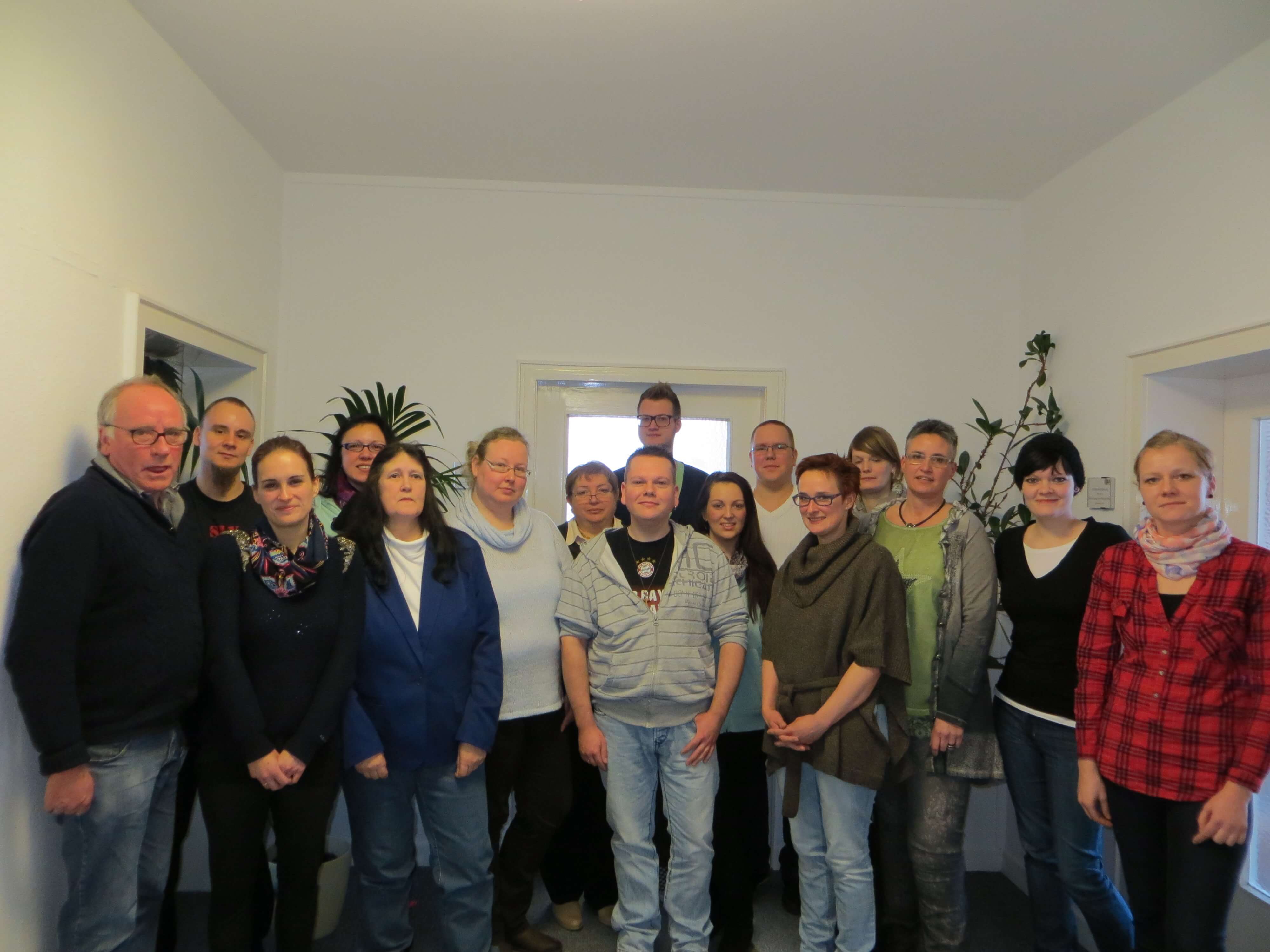 Wir gratulieren zum erfolgreichen Abschluss der Weiterbildung zur “Fachkraft Palliative Care” Wir gratulieren zum erfolgreichen Abschluss der Weiterbildung zur “Fachkraft Palliative Care”