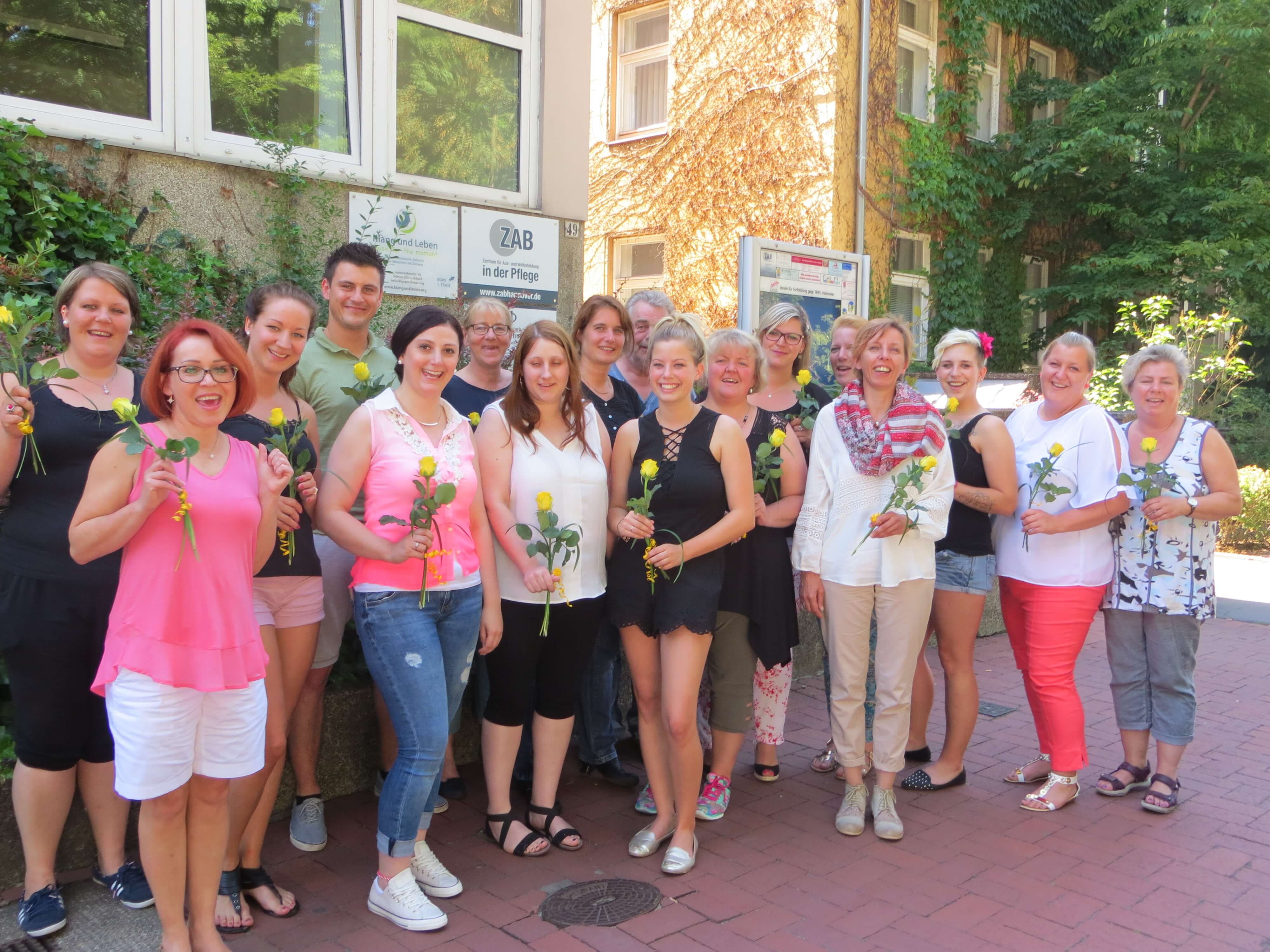 Wir gratulieren zum erfolgreichen Abschluss der Weiterbildung zur “Fachkraft Palliative Care”